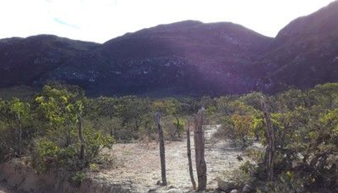 Cachoeira do Quartel: Patrimônio Natural do Distrito de Inhames - Imagem: 02.jpg